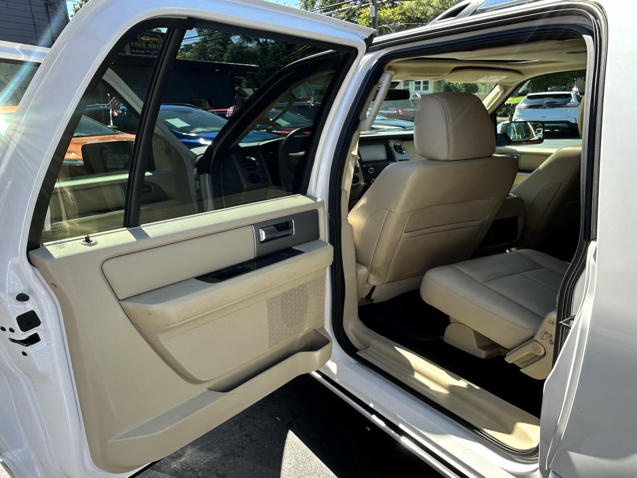 Ford Expedition EL Limited 2WD 2015