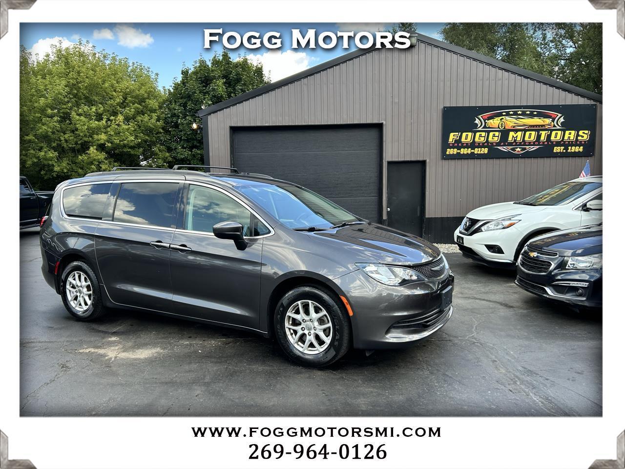 2020 Chrysler Voyager LXI