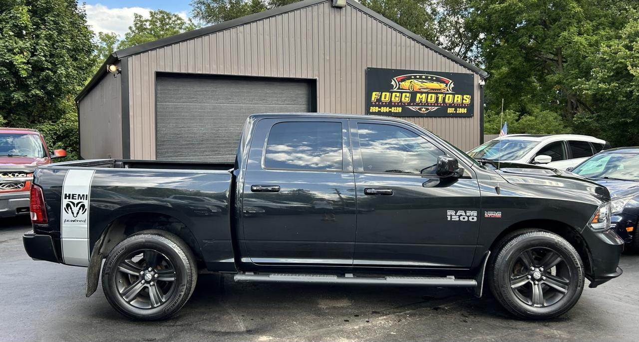 RAM 1500 Sport Crew Cab 4WD 2016