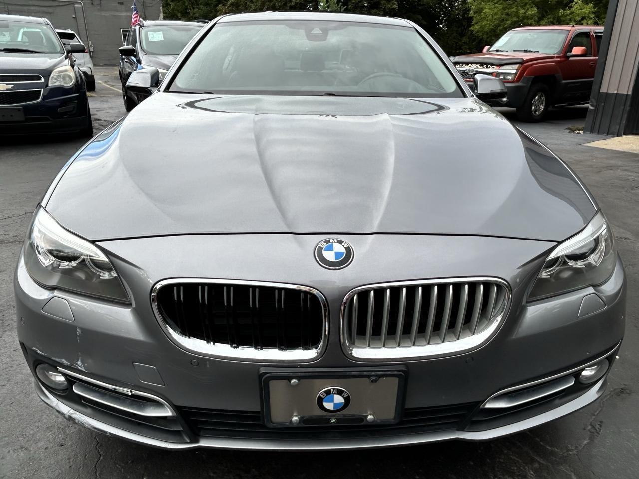 BMW 5-Series 550i xDrive 2014