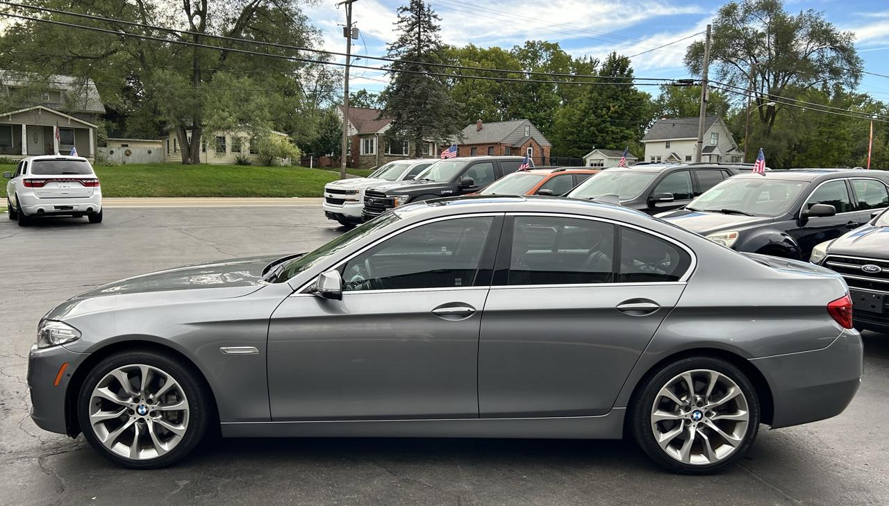 BMW 5-Series 550i xDrive 2014