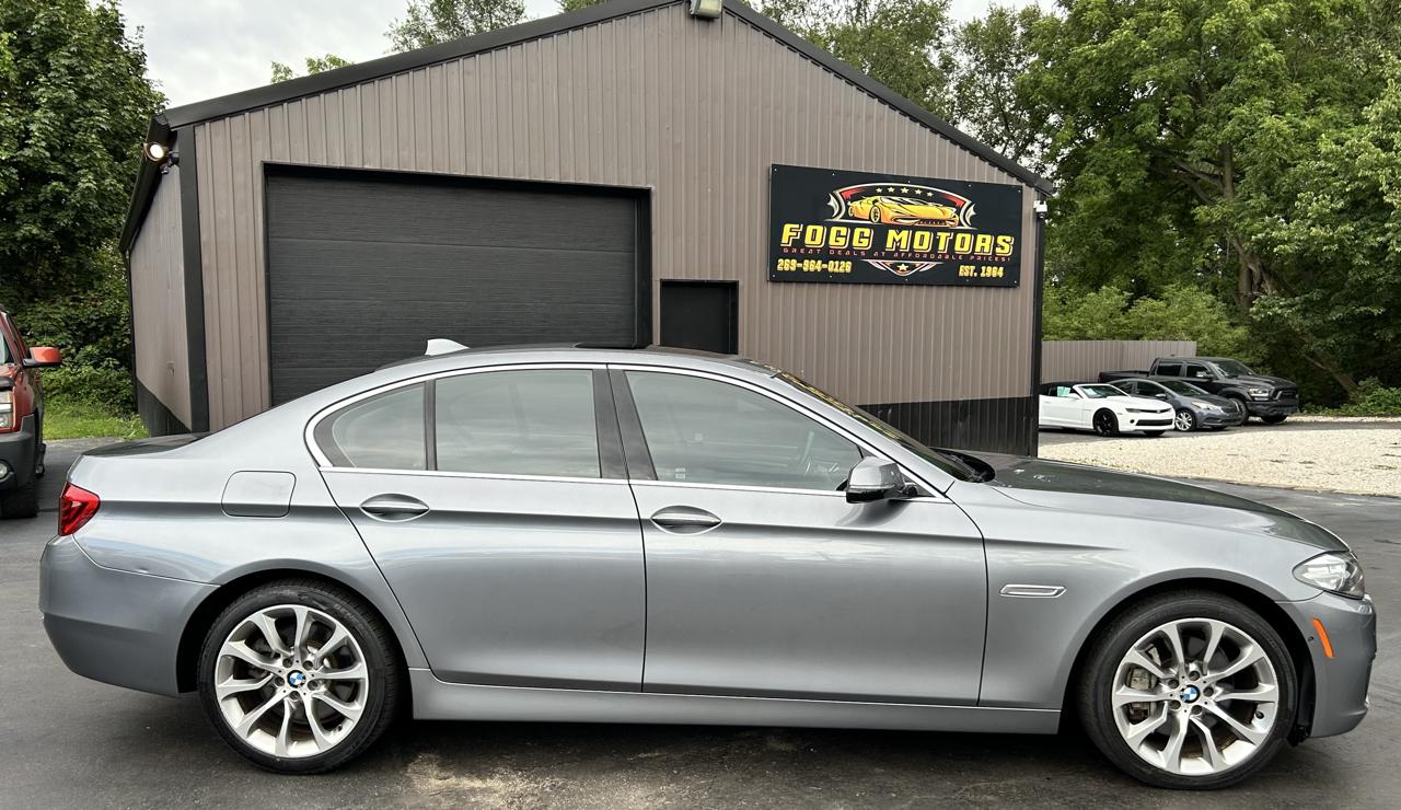 BMW 5-Series 550i xDrive 2014
