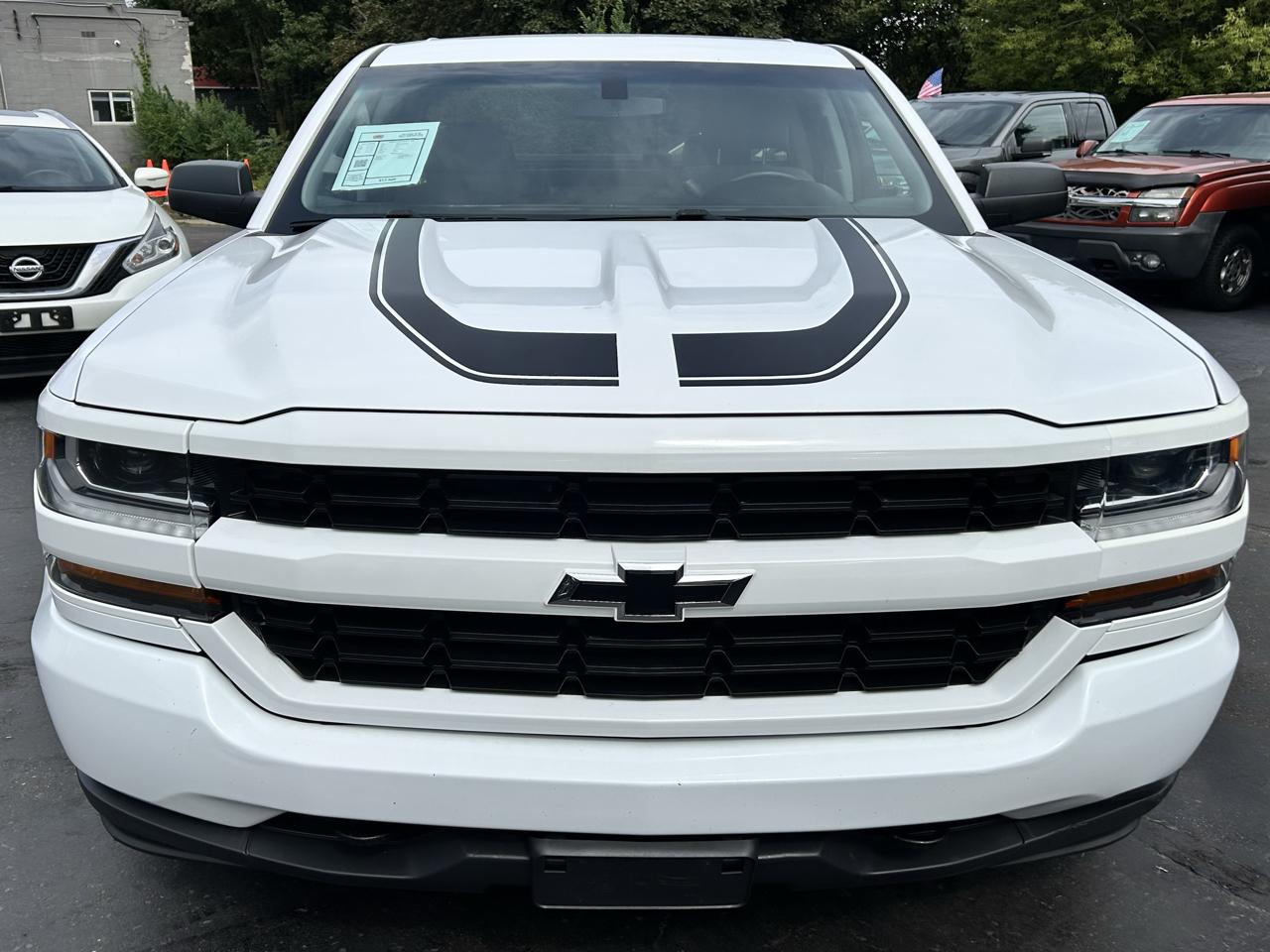 Chevrolet Silverado 1500 Custom Double Cab 4WD 2018