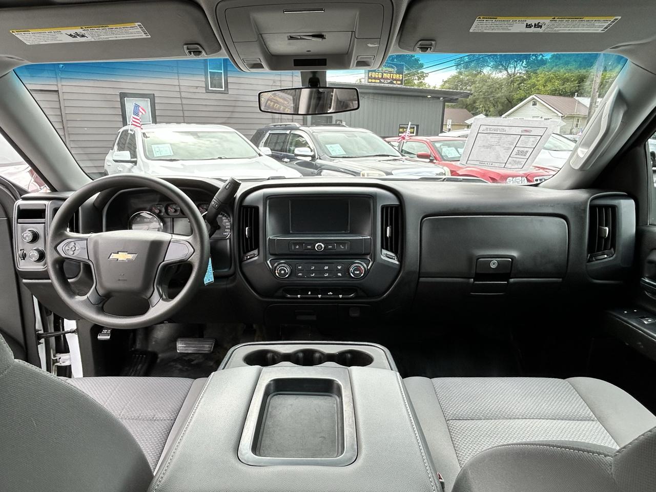 Chevrolet Silverado 1500 Custom Double Cab 4WD 2018