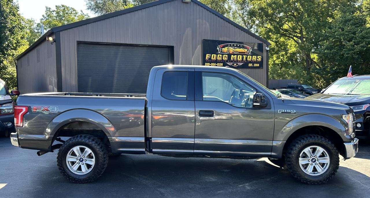 Ford F-150 XLT SuperCrew 4WD 2017