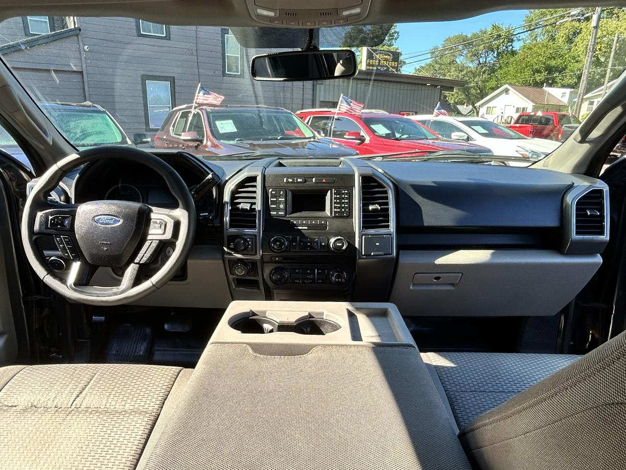Ford F-150 XLT SuperCrew 4WD 2017