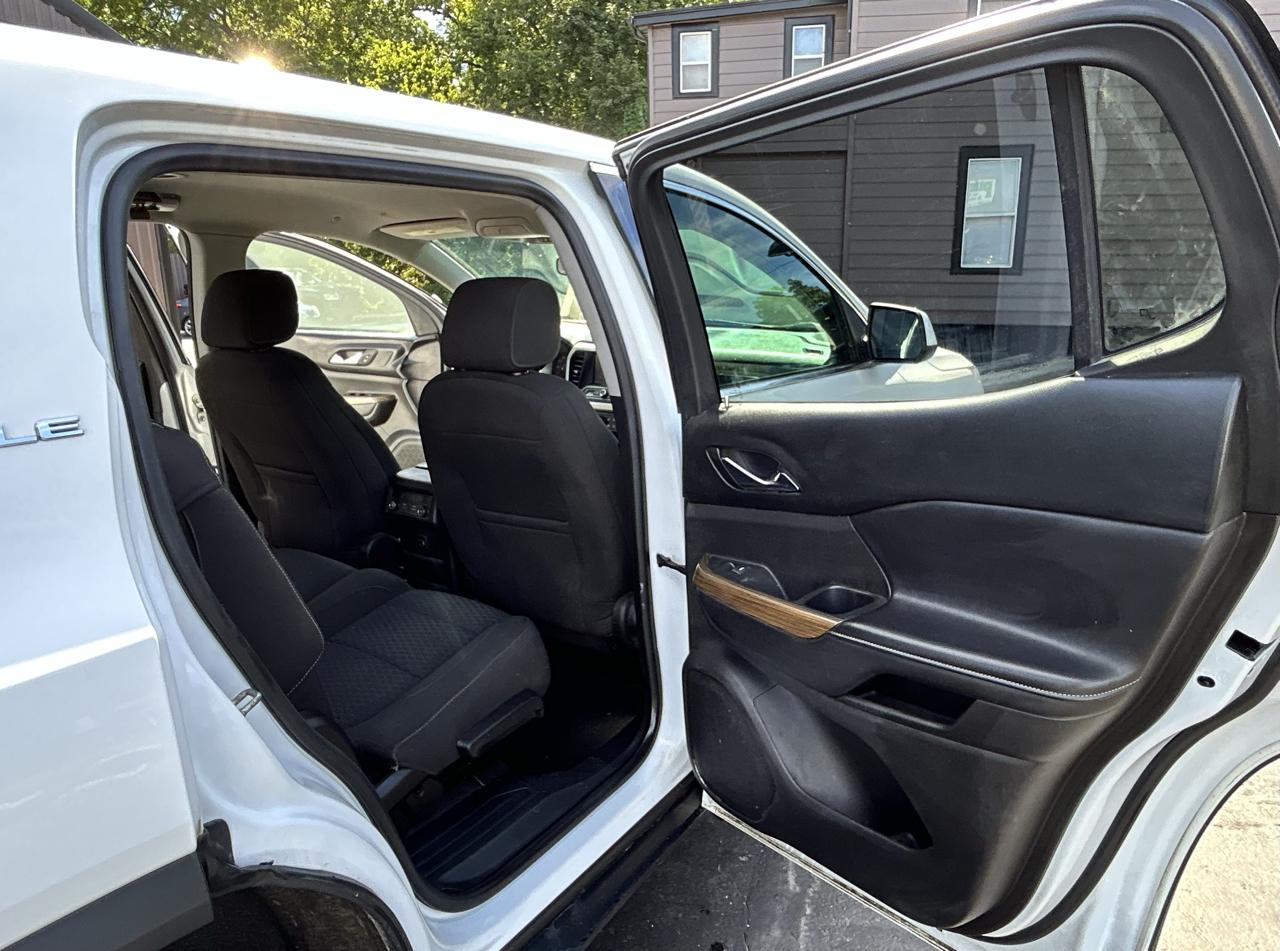 GMC Acadia SLE-1 FWD 2017