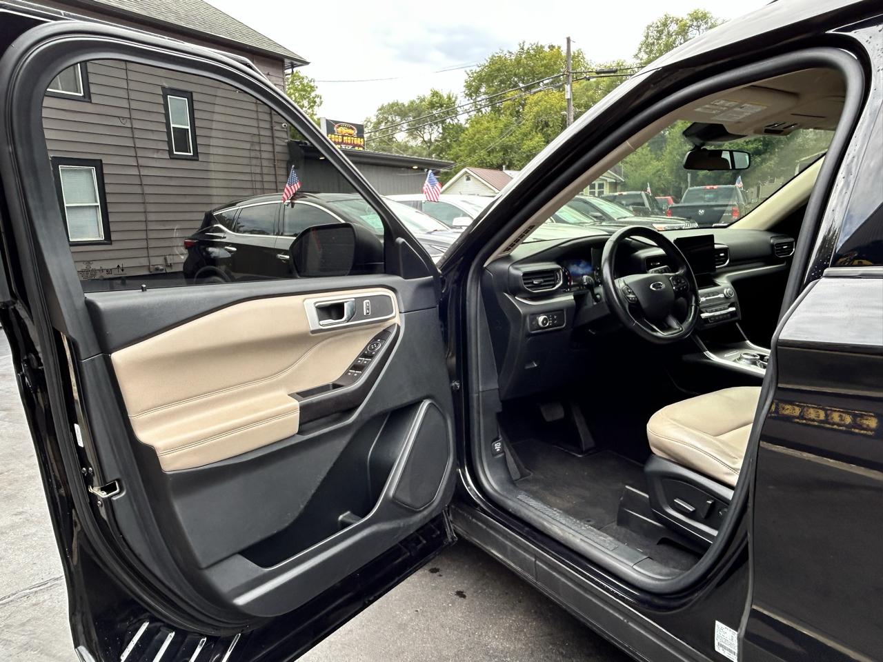 Ford Explorer XLT AWD 2020