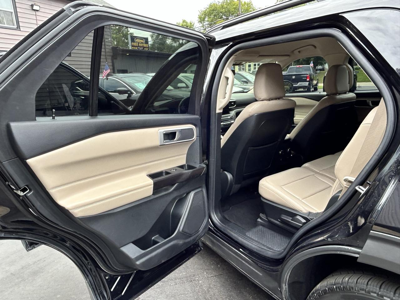 Ford Explorer XLT AWD 2020