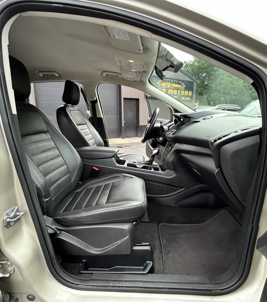Ford Escape SEL 4WD 2018