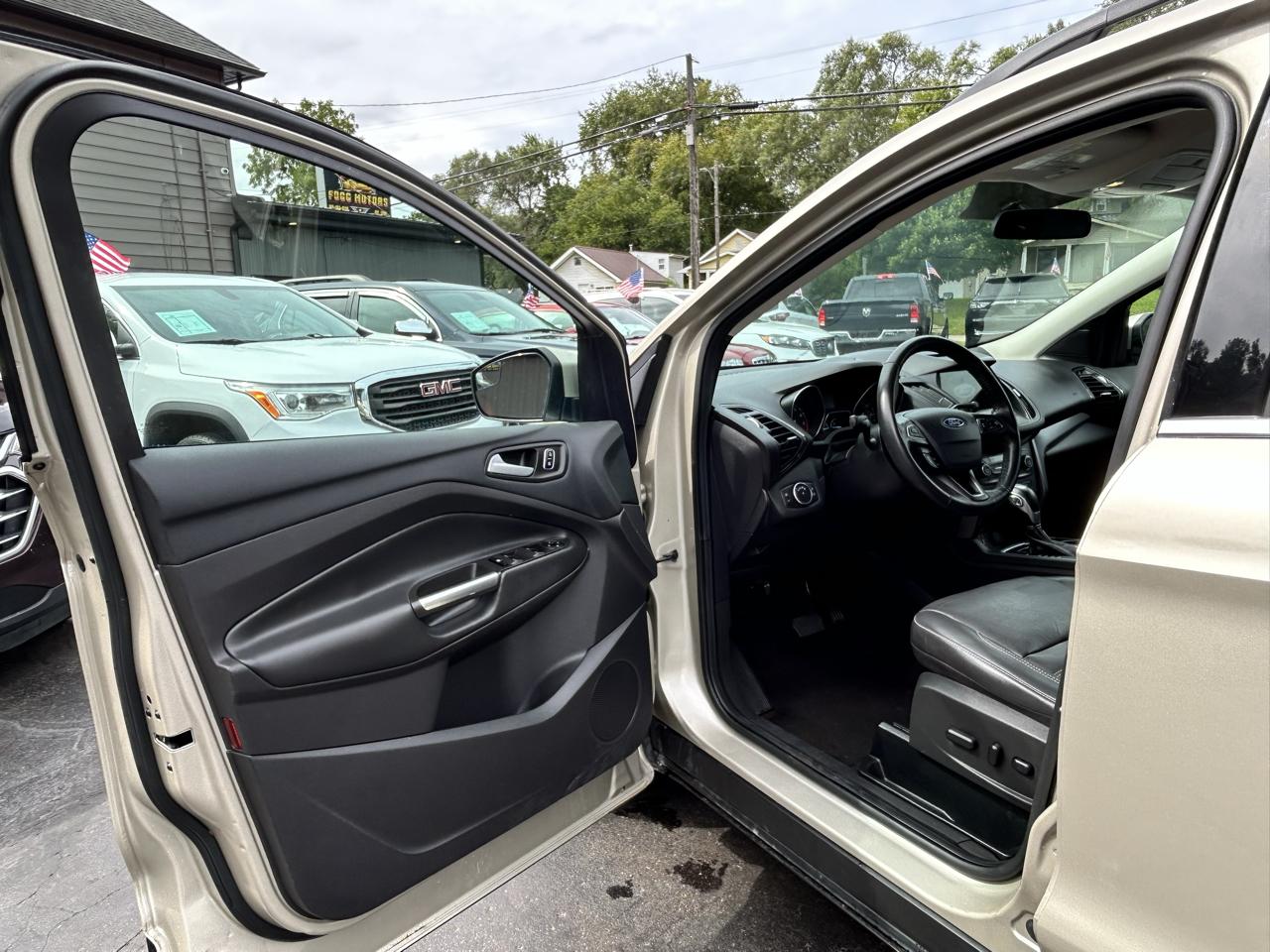 Ford Escape SEL 4WD 2018