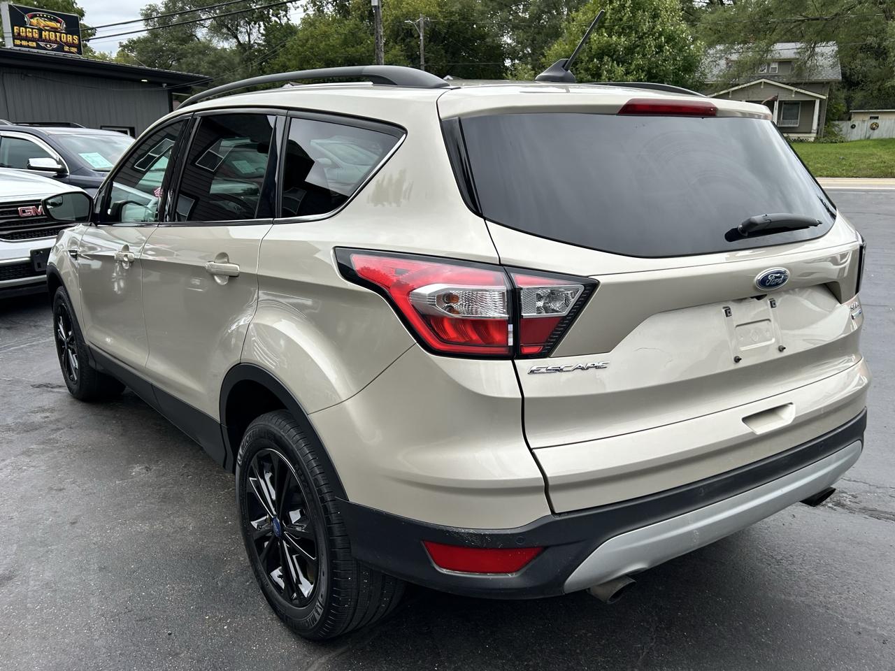 Ford Escape SEL 4WD 2018
