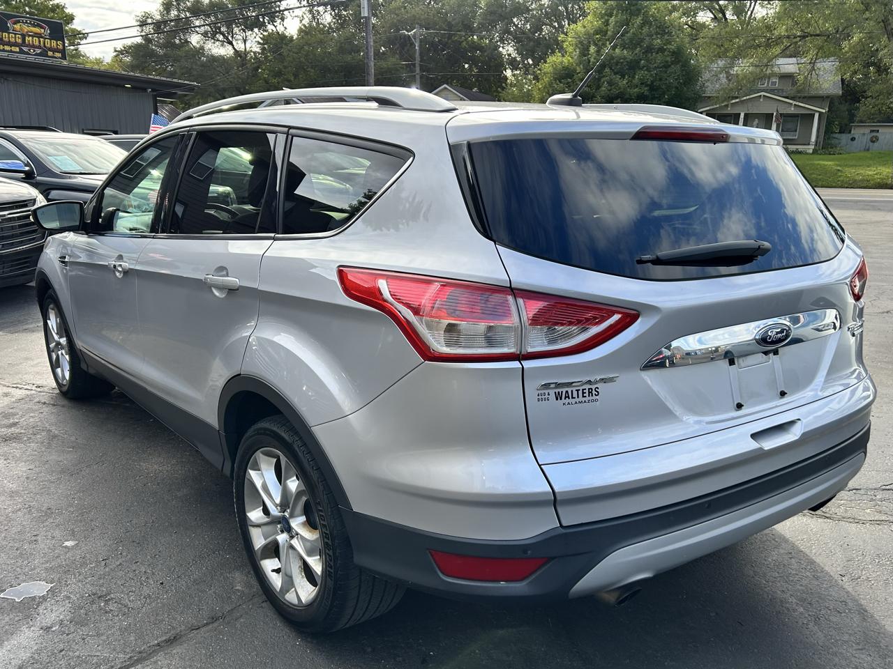 Ford Escape Titanium 4WD 2015