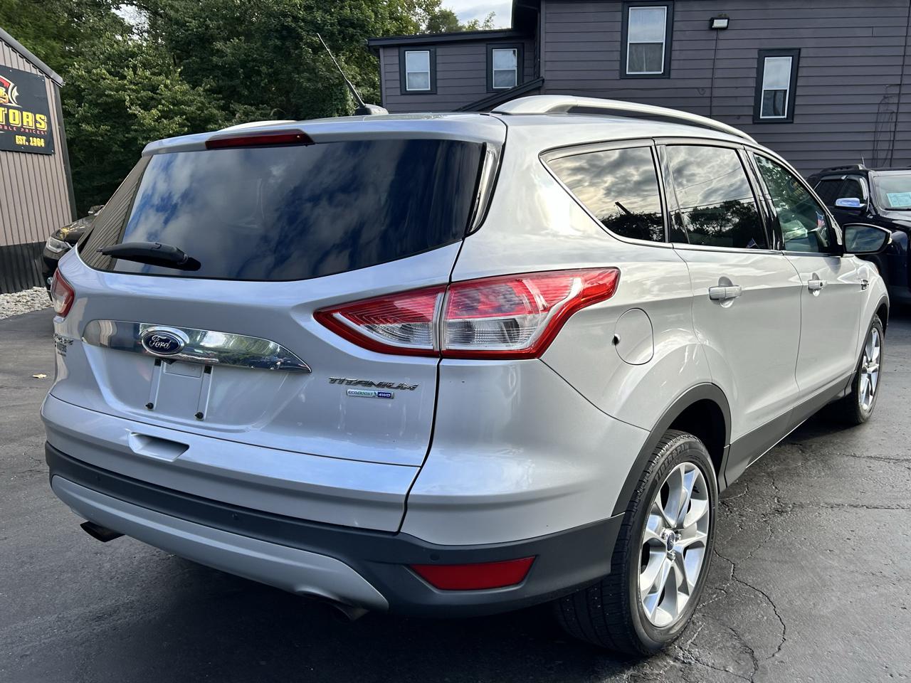 Ford Escape Titanium 4WD 2015