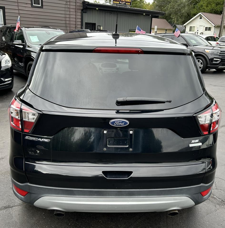 Ford Escape SE FWD 2017