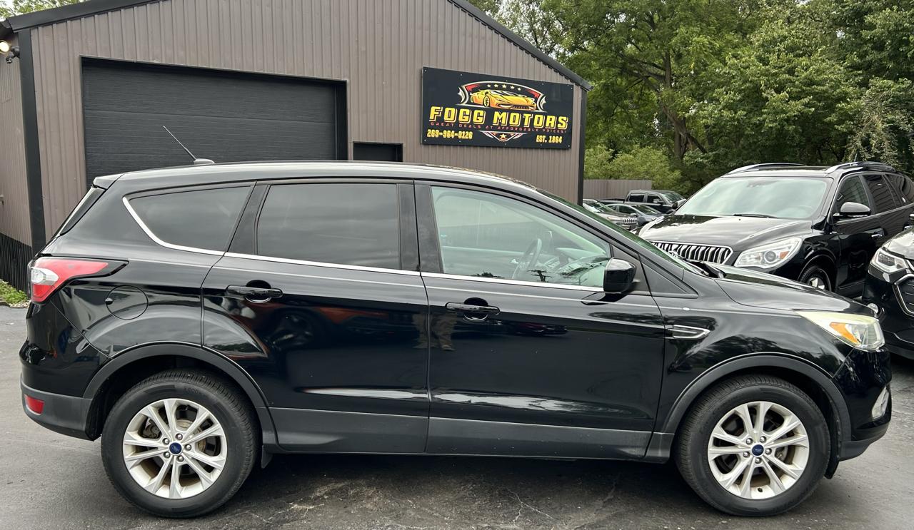 Ford Escape SE FWD 2017
