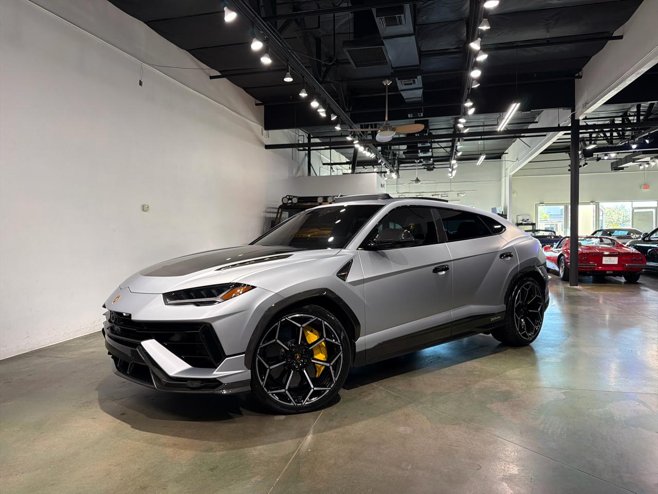 2024 Lamborghini Urus