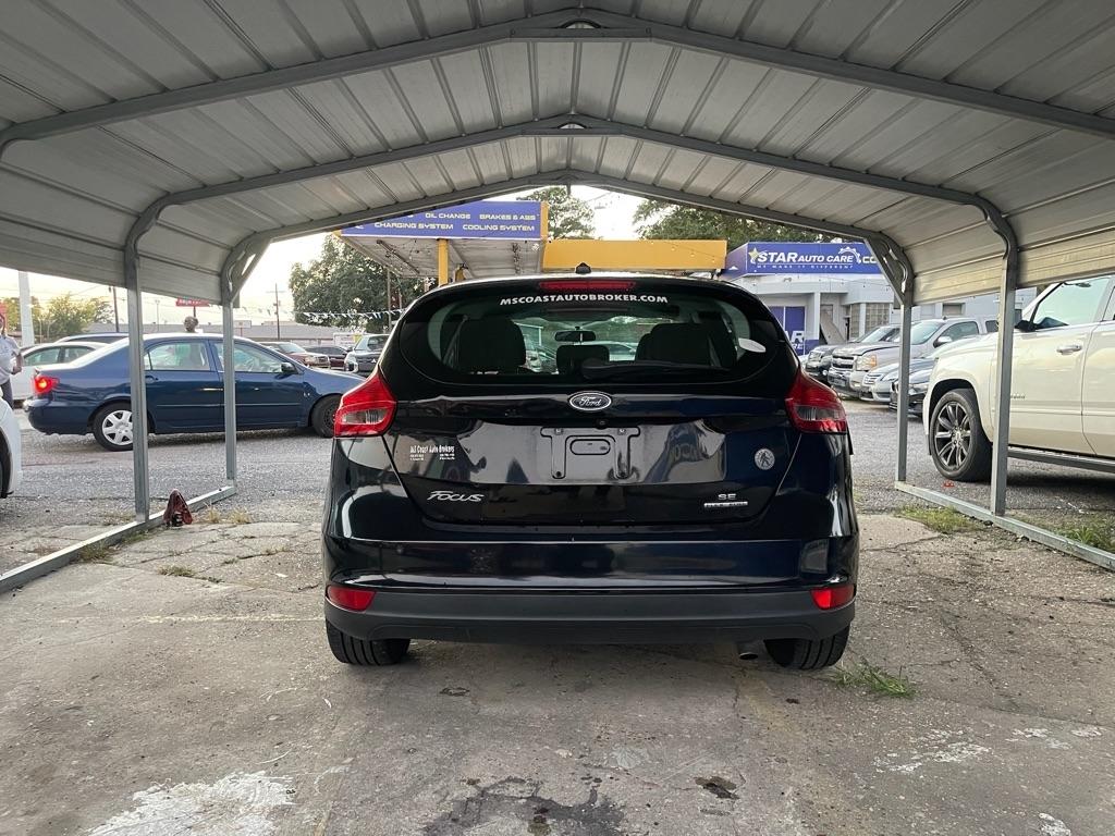 Ford Focus SE Hatch 2016