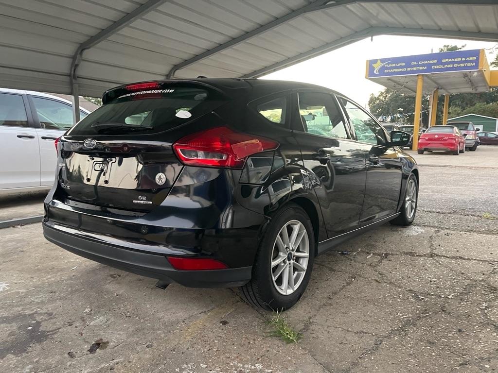 Ford Focus SE Hatch 2016