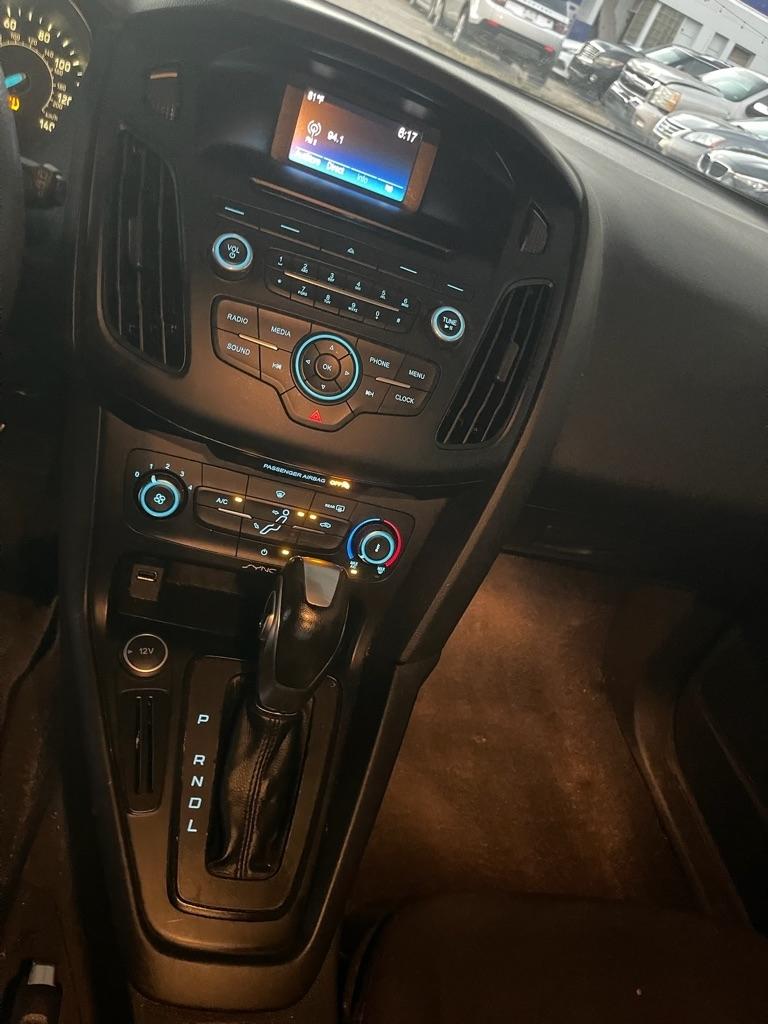 Ford Focus SE Hatch 2016