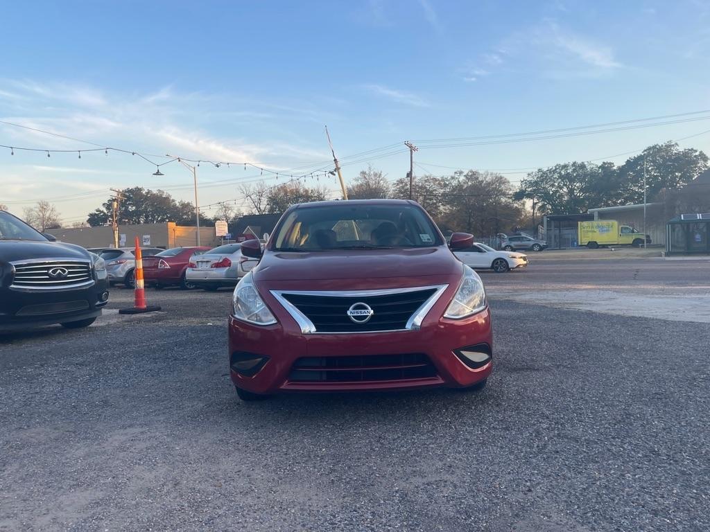 Nissan Versa 1.6 S 5M 2018