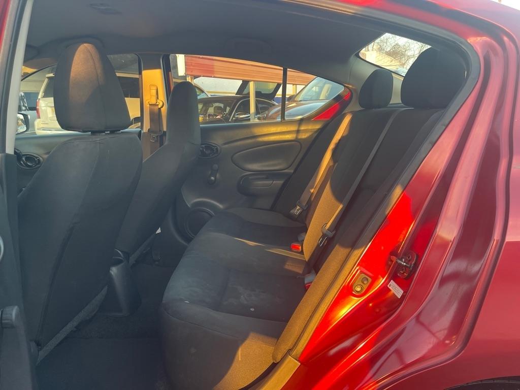 Nissan Versa 1.6 S 5M 2018