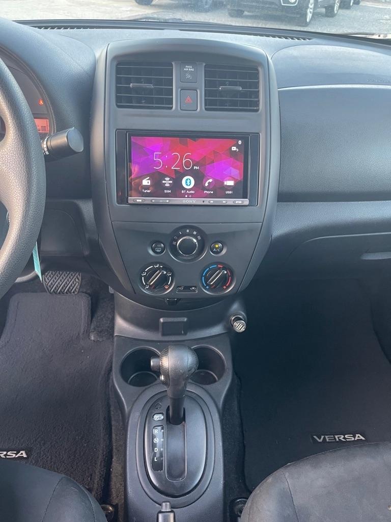 Nissan Versa 1.6 S 5M 2018