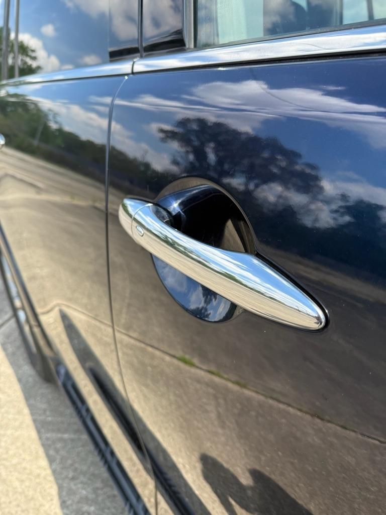 Infiniti QX80 Limited 4WD 2017