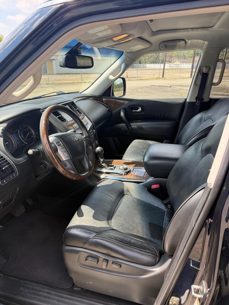 Infiniti QX80 Limited 4WD 2017