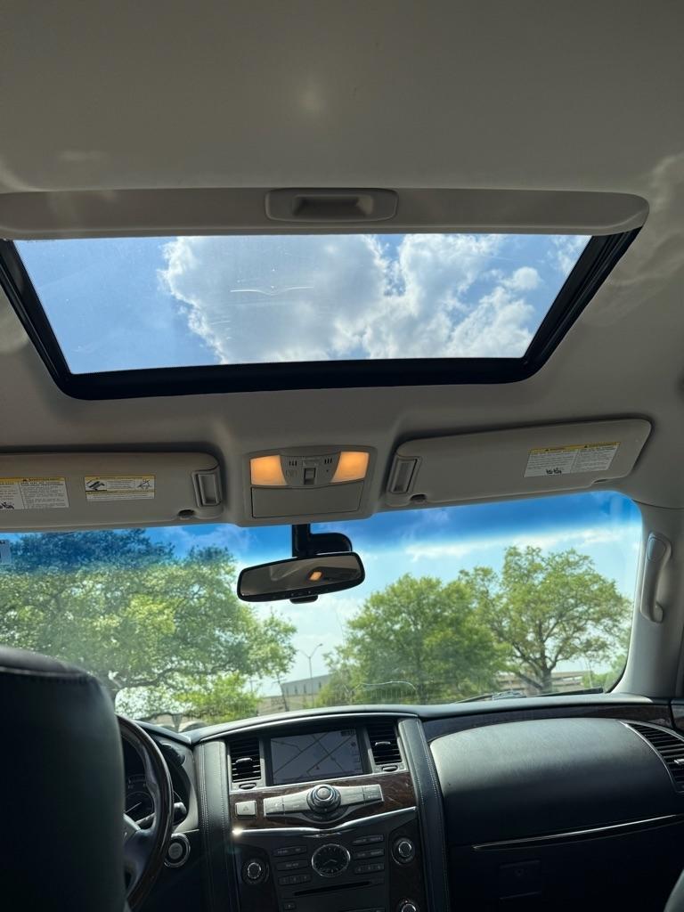 Infiniti QX80 Limited 4WD 2017