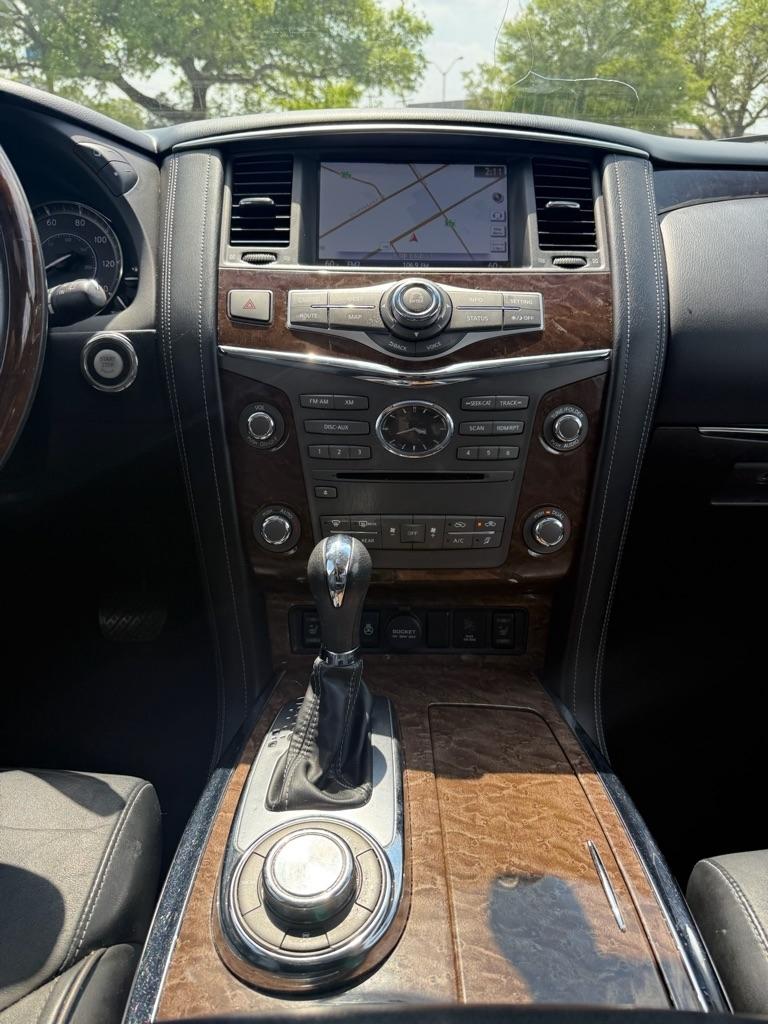 Infiniti QX80 Limited 4WD 2017