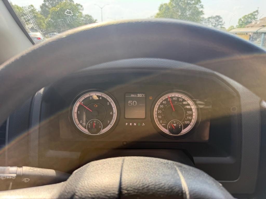 RAM 1500 Tradesman Quad Cab 4WD 2018