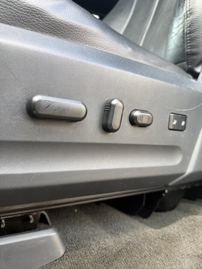 Ford Expedition EL XLT 4WD 2015