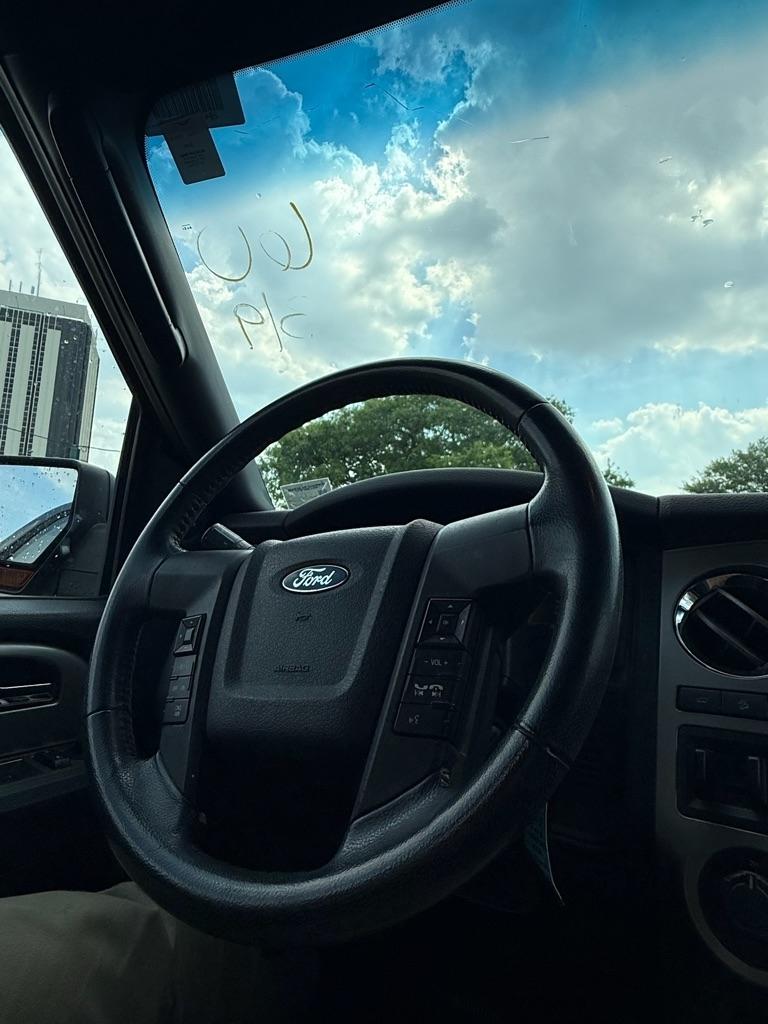 Ford Expedition EL XLT 4WD 2015