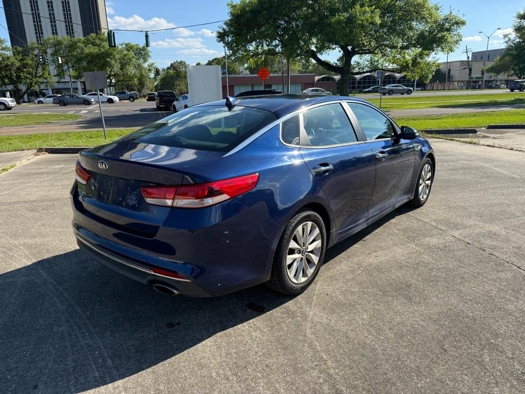 Kia Optima LX 2017