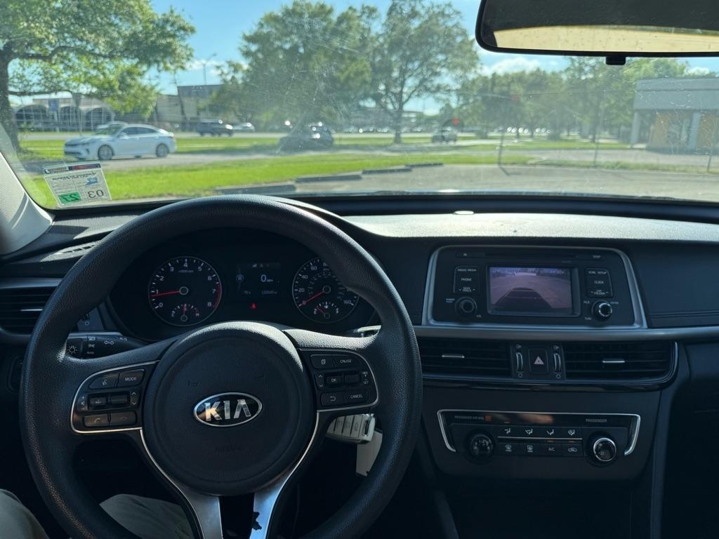 Kia Optima LX 2017