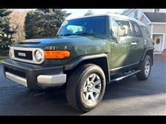 2014 Toyota FJ Cruiser  2014 Toyota FJ Cruiser