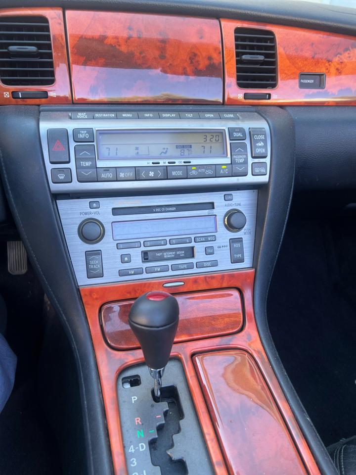 Lexus SC 430 Convertible 2002