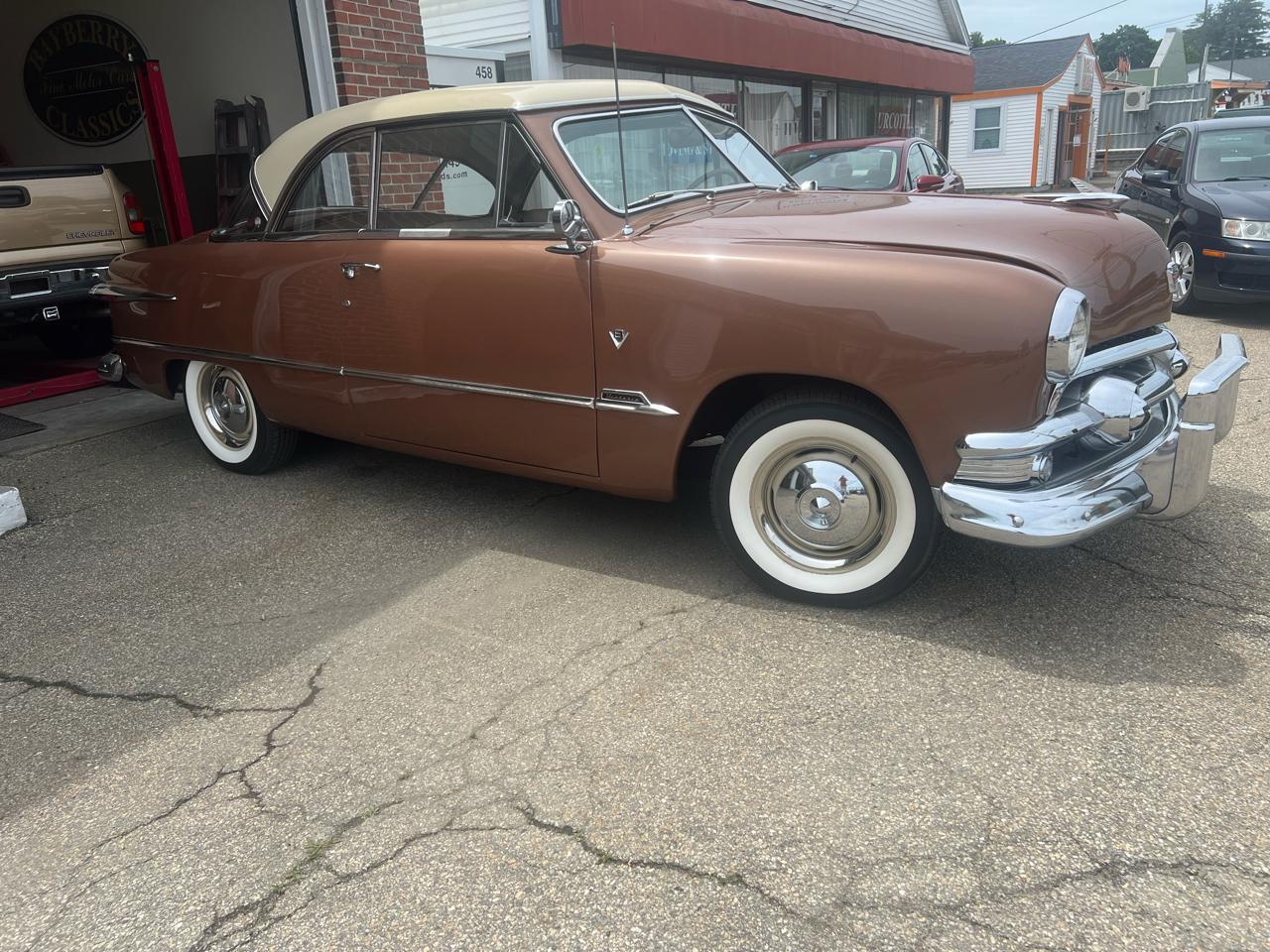 Ford Crown Victoria Wagon LX 1951