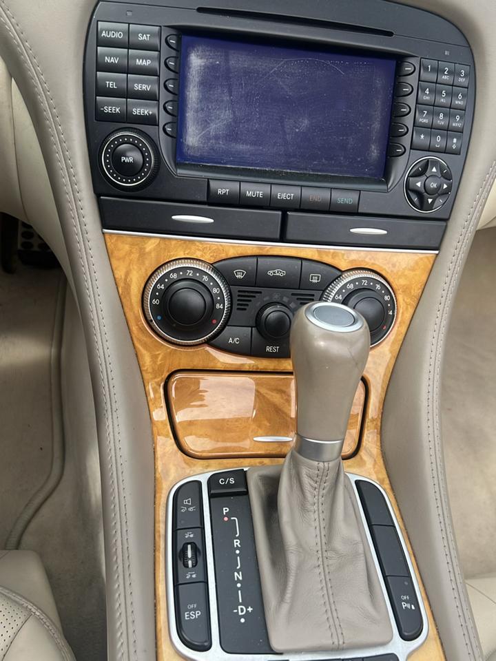 Mercedes-Benz SL-Class SL600 2006