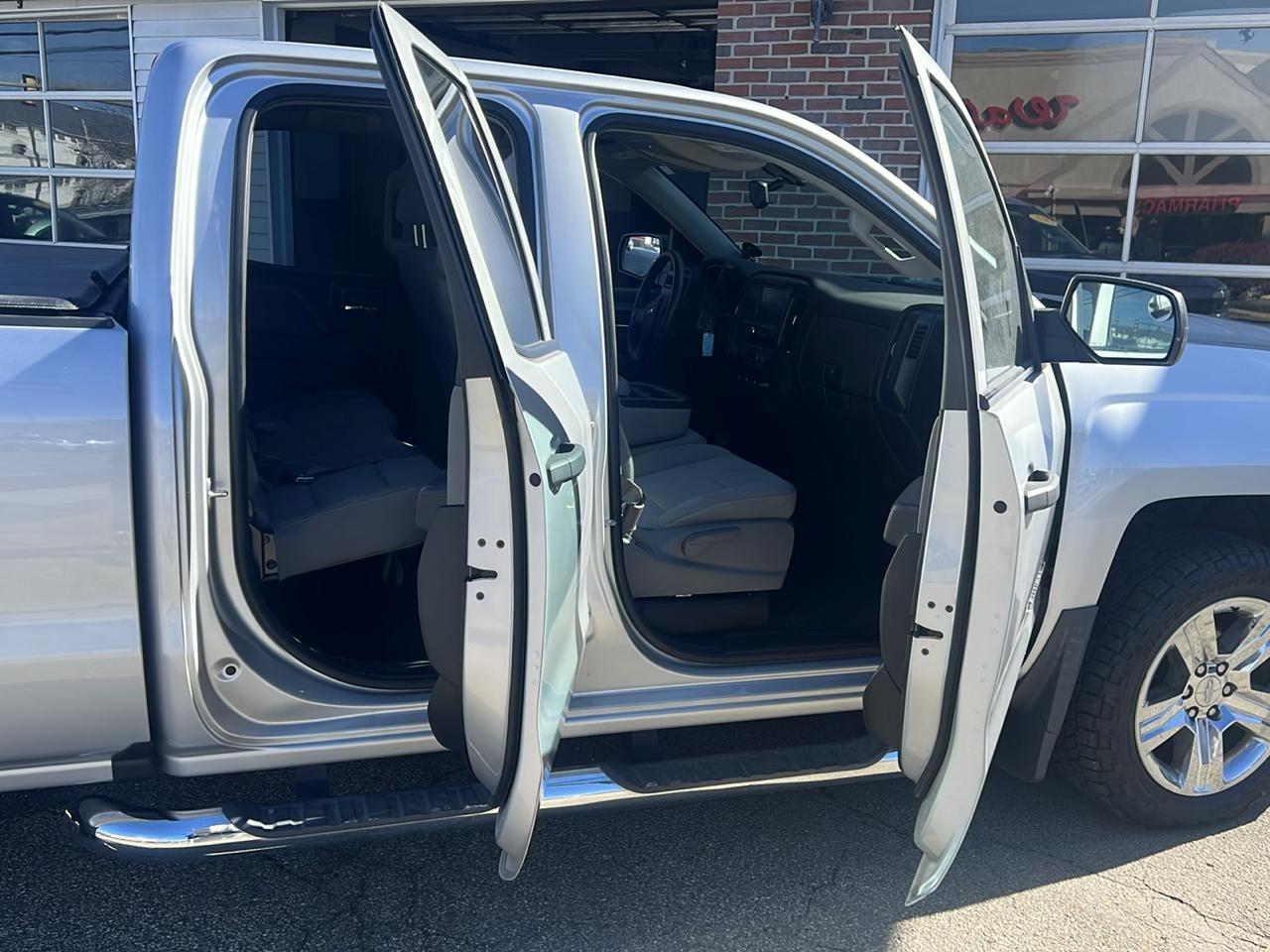 Chevrolet Silverado 1500 1LT Double Cab 4WD 2016