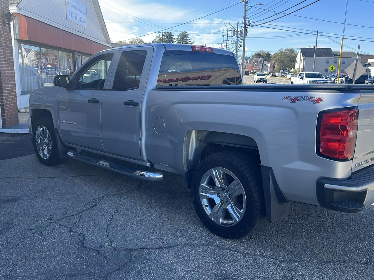 Chevrolet Silverado 1500 1LT Double Cab 4WD 2016