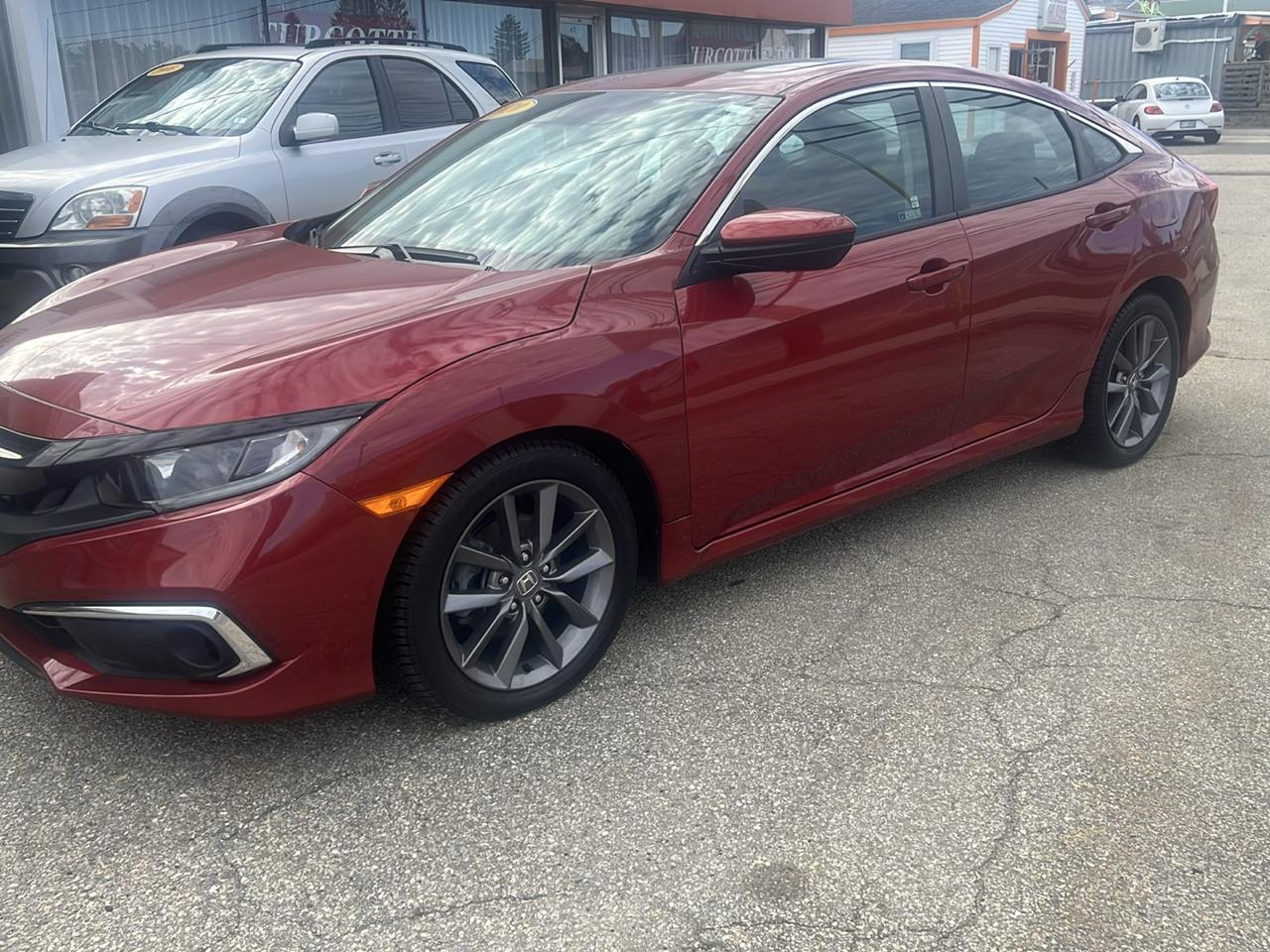 Honda Civic EX Sedan CVT 2020