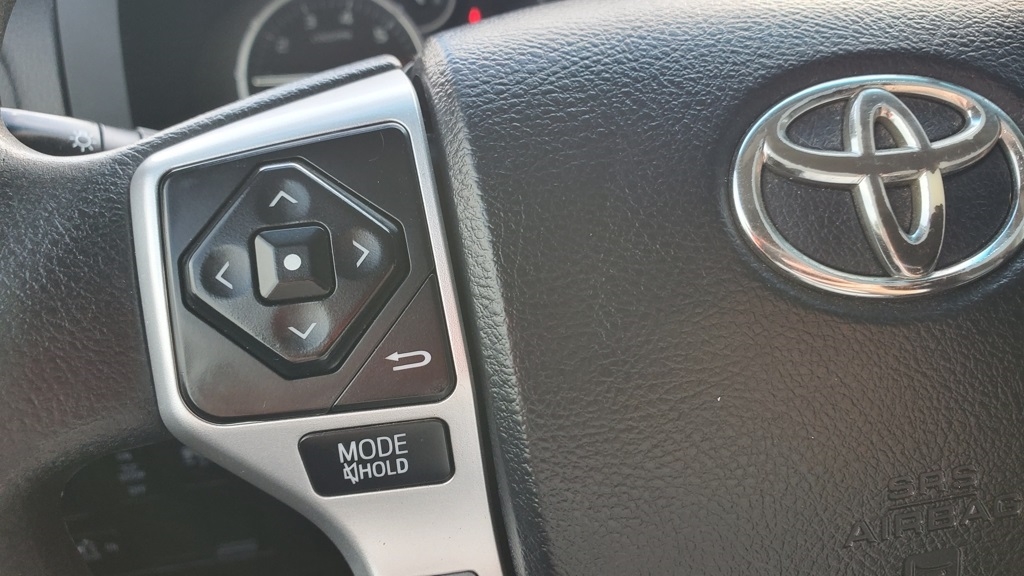 Toyota Tundra  2016 Toyota Tundra  2016