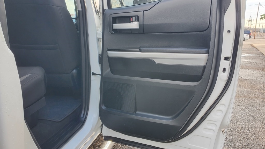 Toyota Tundra  2016 Toyota Tundra  2016