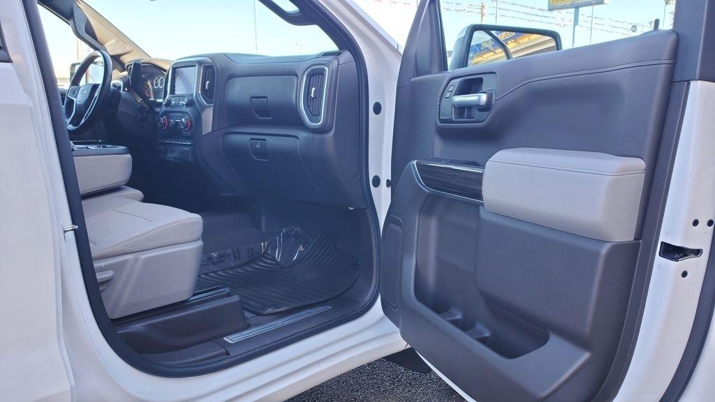 Chevrolet Silverado 1500  2021