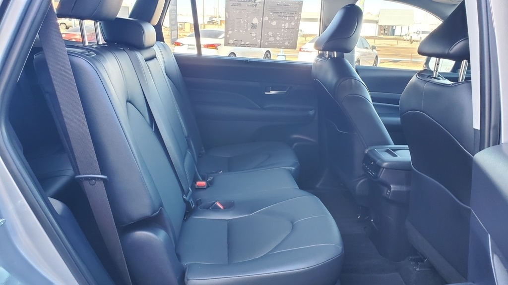 Toyota Grand Highlander  2025