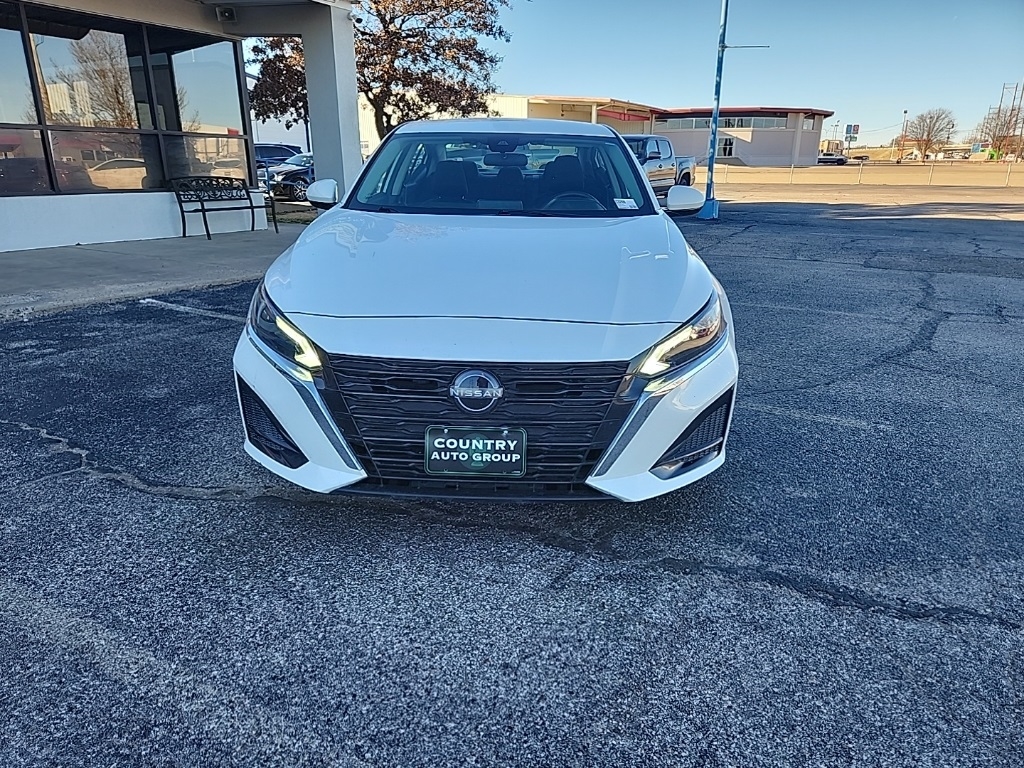 2023 Nissan Altima SV