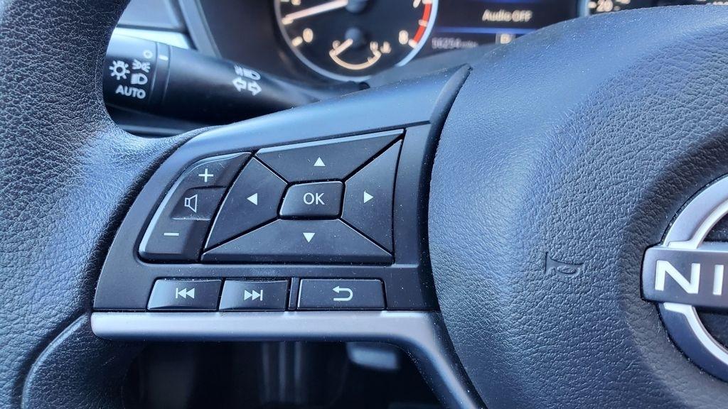 Nissan Altima  2023