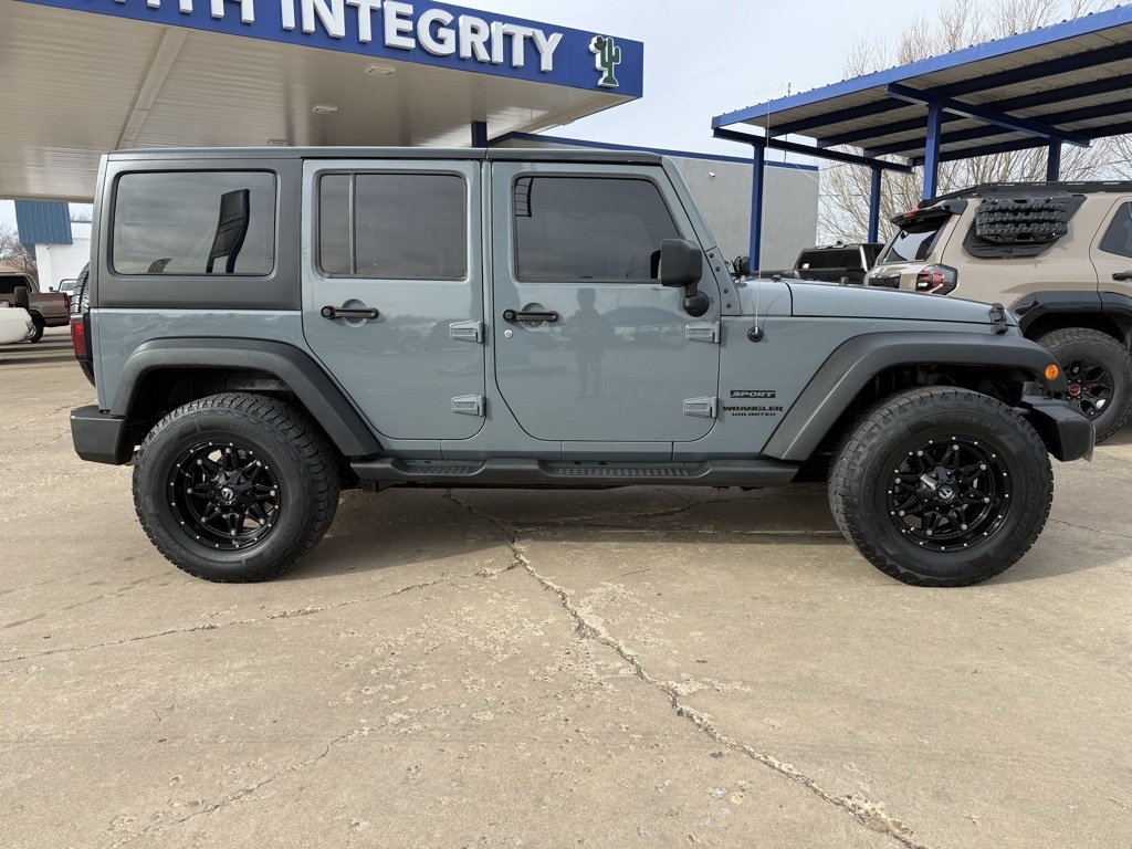 Jeep Wrangler  2014